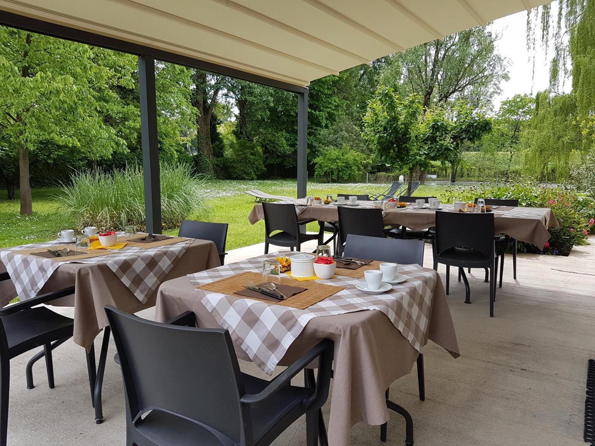 L'Isolo B&B E Case Vacanza Monzambano Exteriér fotografie