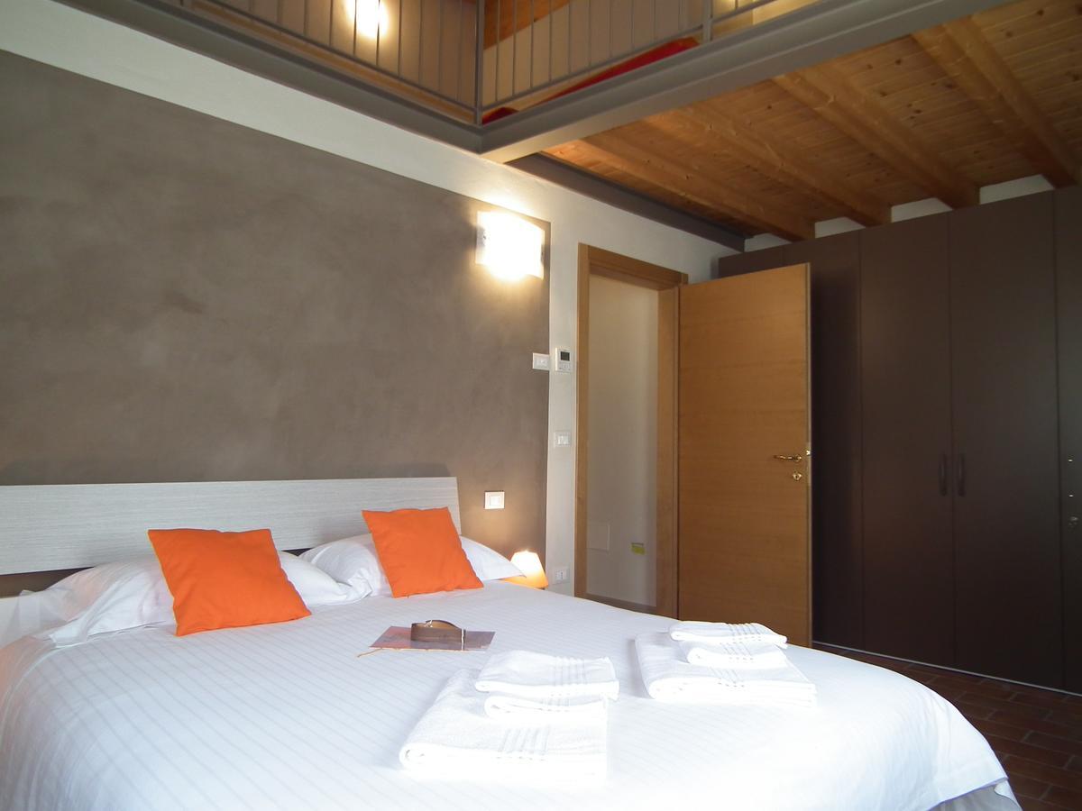 L'Isolo B&B E Case Vacanza Monzambano Exteriér fotografie