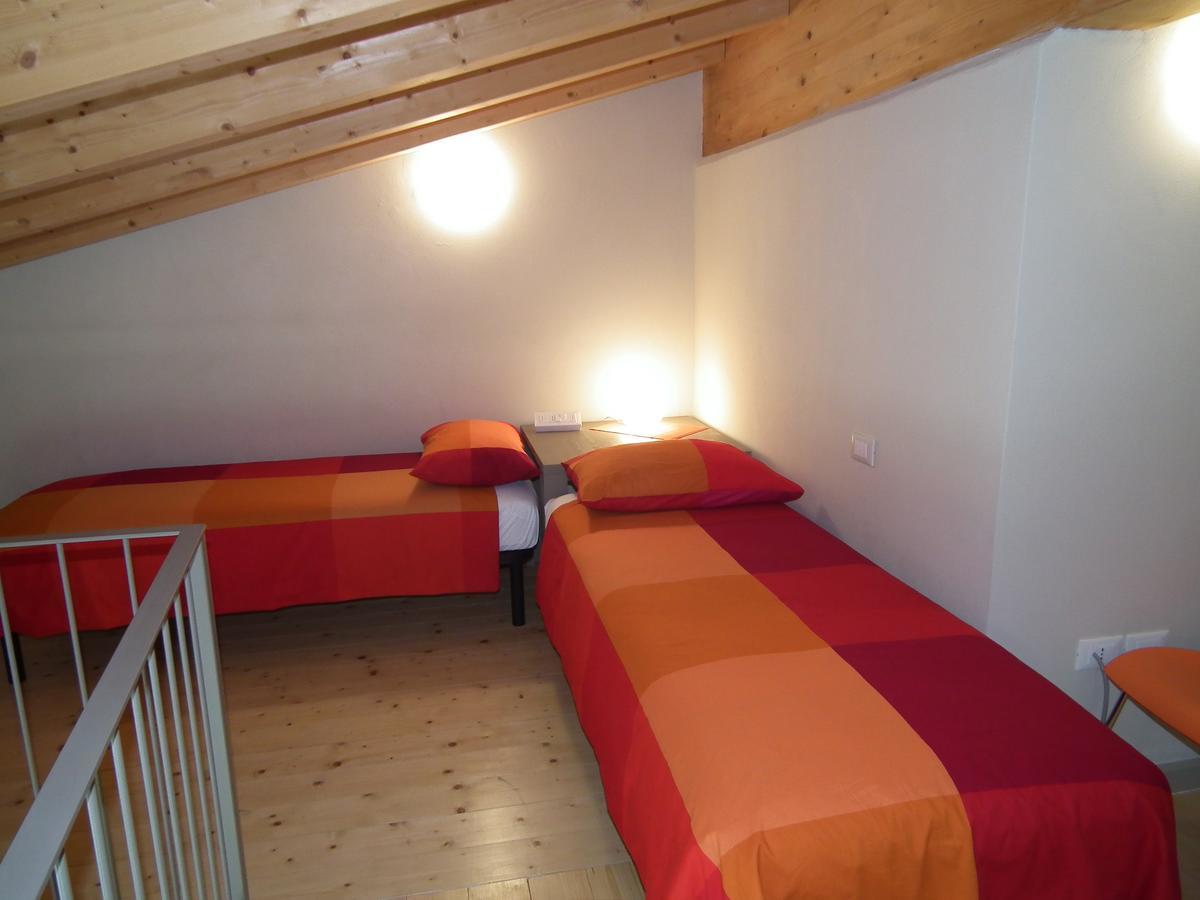 L'Isolo B&B E Case Vacanza Monzambano Exteriér fotografie