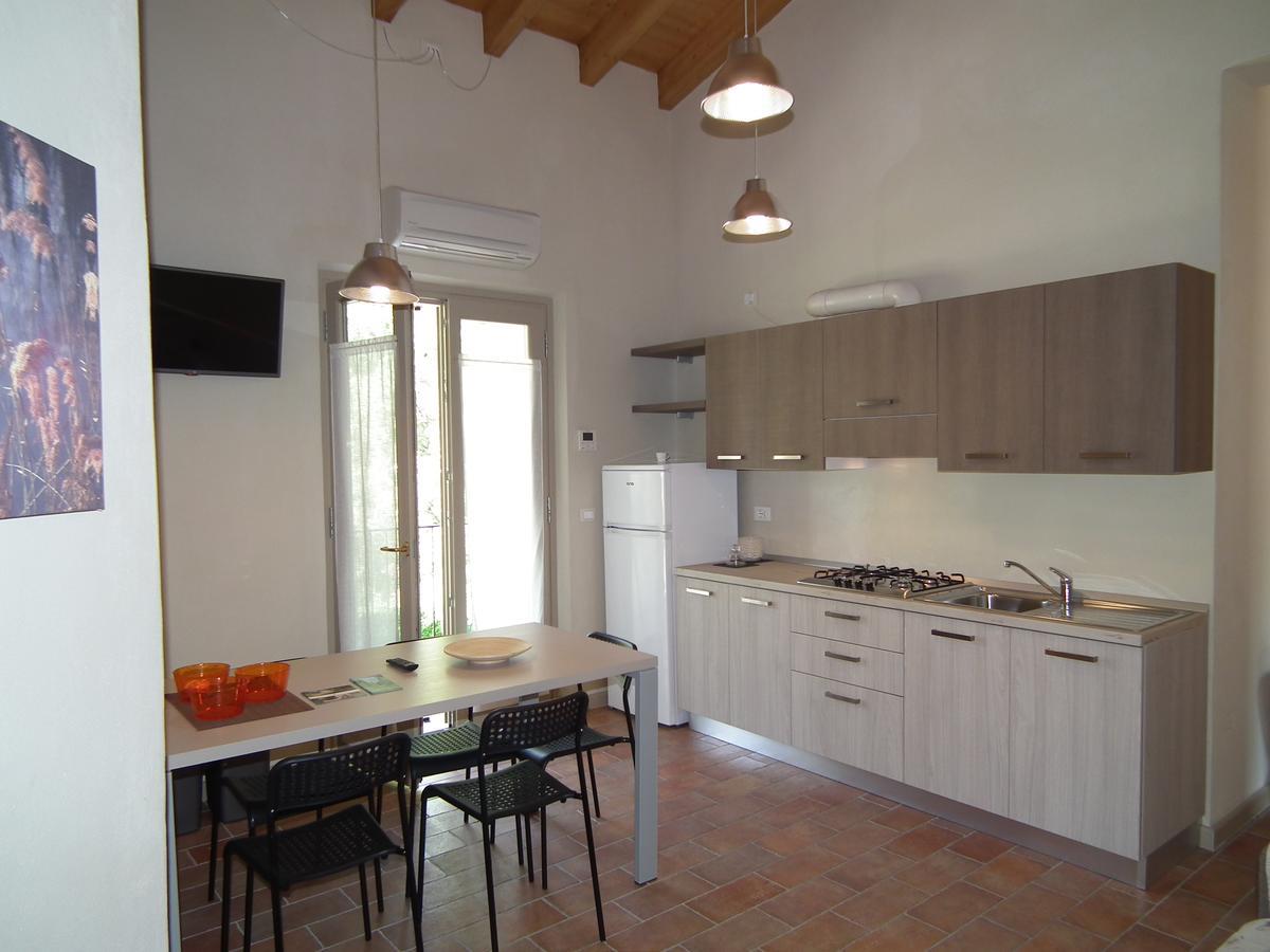 L'Isolo B&B E Case Vacanza Monzambano Exteriér fotografie