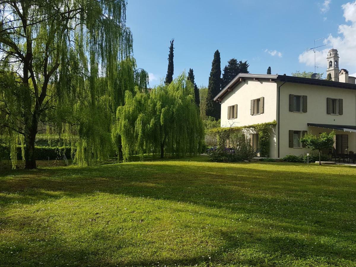 L'Isolo B&B E Case Vacanza Monzambano Exteriér fotografie
