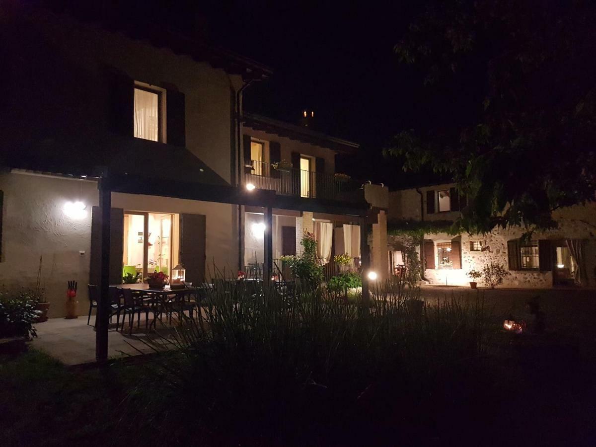 L'Isolo B&B E Case Vacanza Monzambano Exteriér fotografie